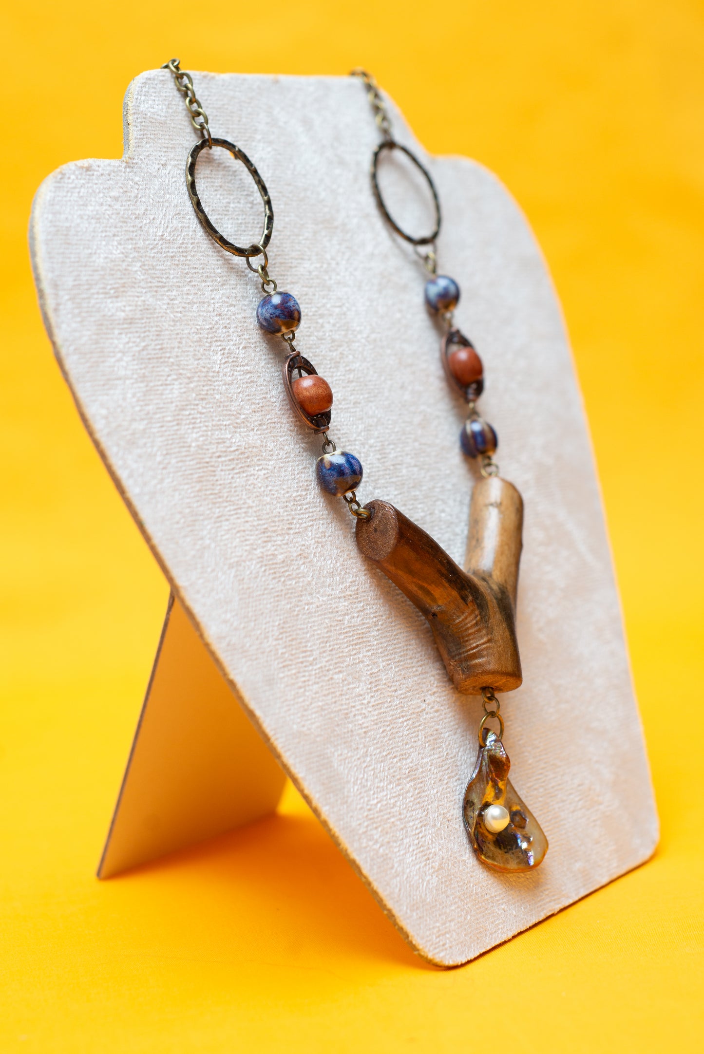 Shoreline & Pearl Necklace